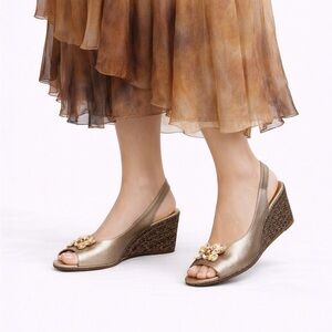 Vintage Roberto Capucci Metallic Peep-Toe Women's Shoes - made in Italy